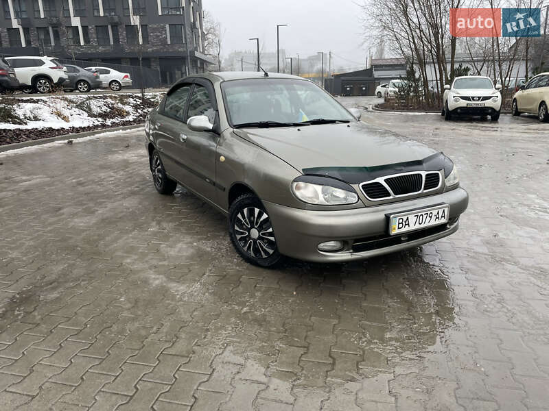 Седан Daewoo Sens 2004 в Кропивницком