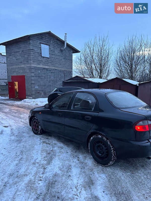 Седан Daewoo Sens 2006 в Ровно
