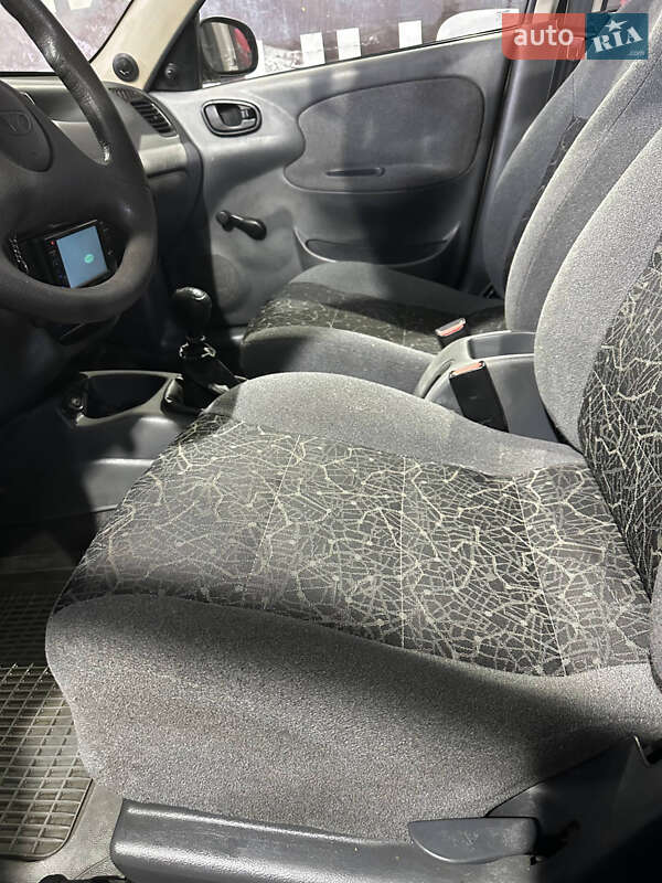 Седан Daewoo Sens 2006 в Киеве