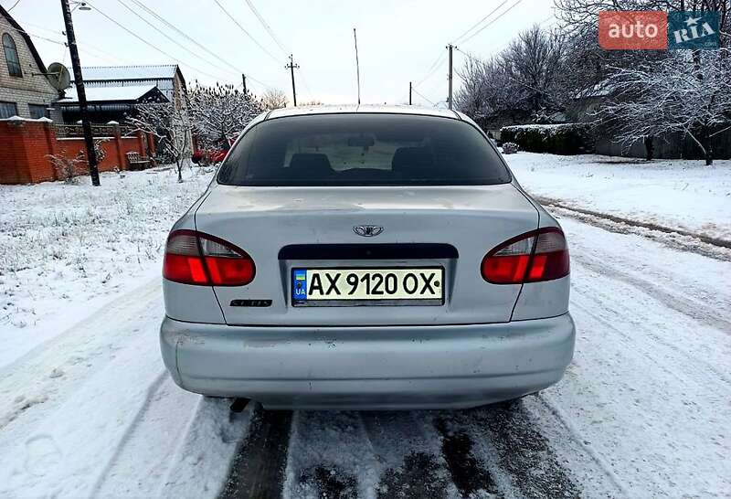 Седан Daewoo Sens 2003 в Андреевке