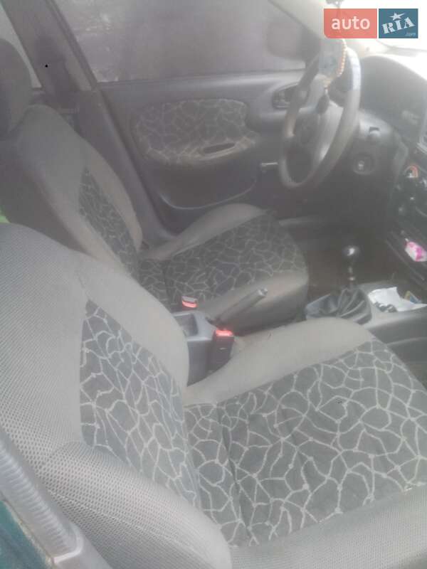 Седан Daewoo Sens 2003 в Івано-Франківську