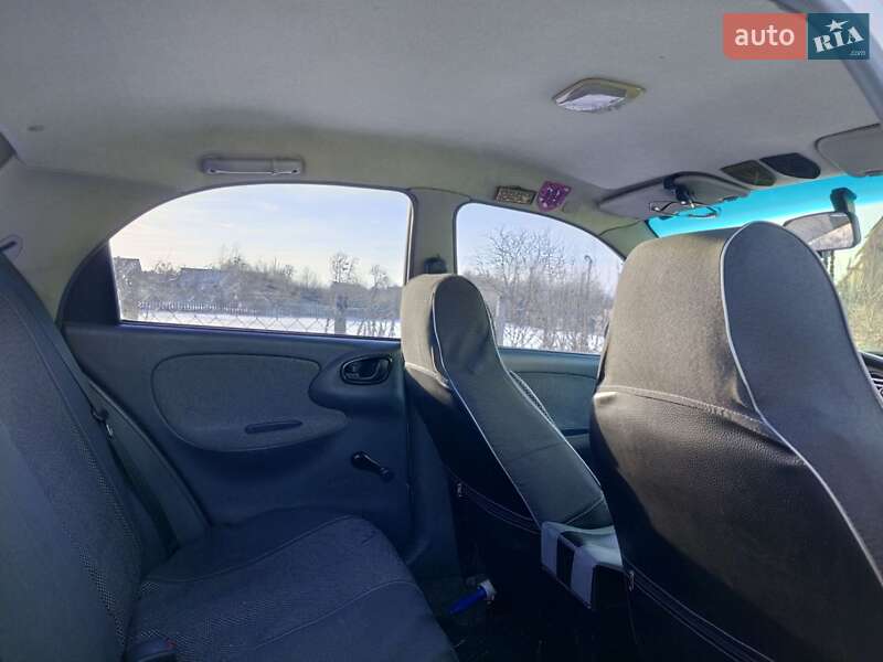 Седан Daewoo Sens 2006 в Зарічному