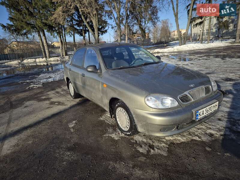 Седан Daewoo Sens 2005 в Киеве