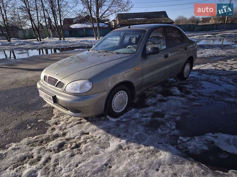 Седан Daewoo Sens 2005 в Киеве