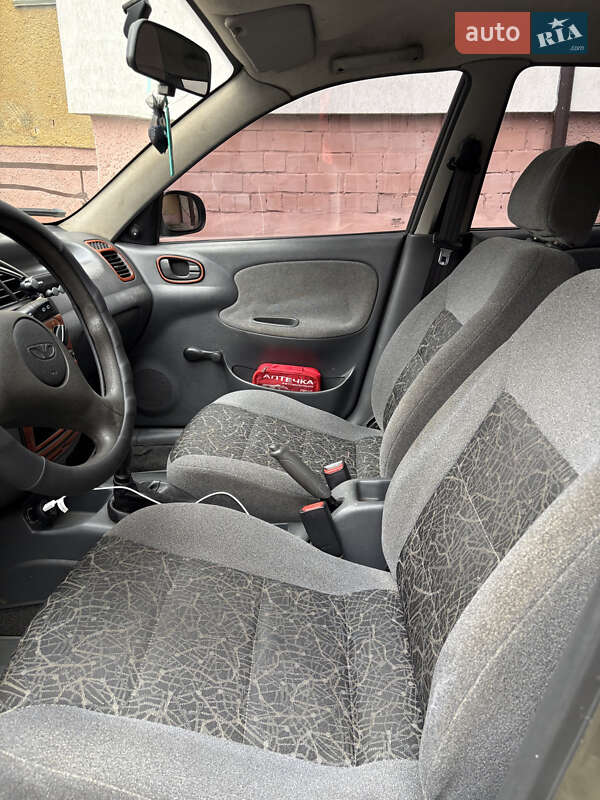 Седан Daewoo Sens 2005 в Дрогобичі