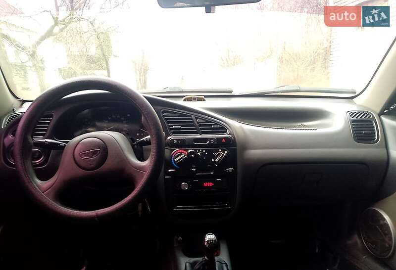 Седан Daewoo Sens 2006 в Дніпрі