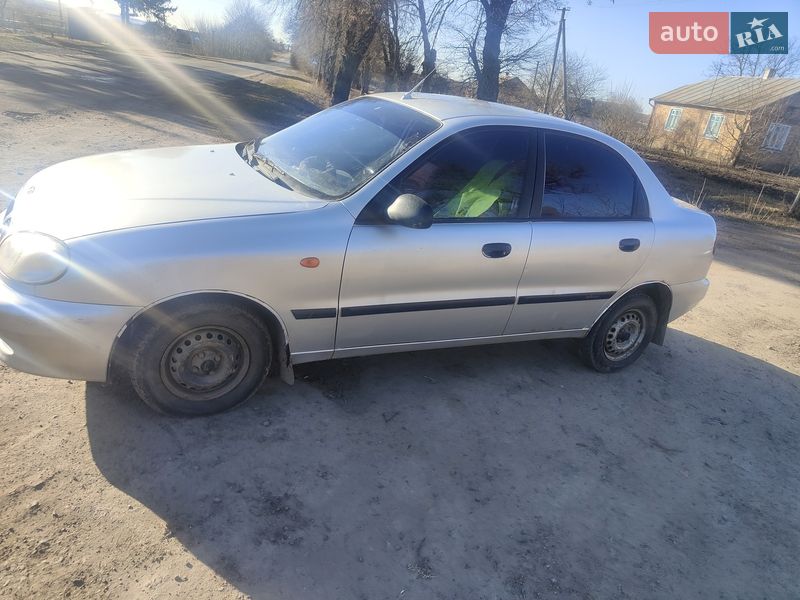 Седан Daewoo Sens 2006 в Горохове