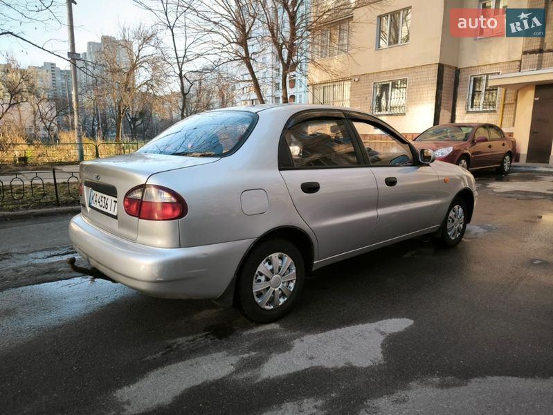 Седан Daewoo Sens 2004 в Балаклії