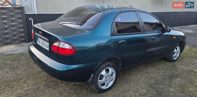 Седан Daewoo Sens 2004 в Дубно