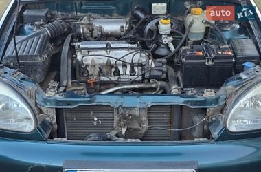 Седан Daewoo Sens 2004 в Дубно