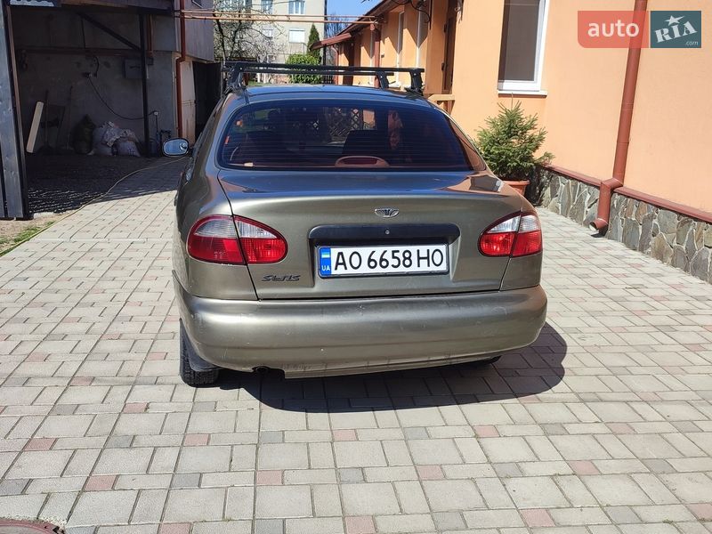 Седан Daewoo Sens 2003 в Ужгороде