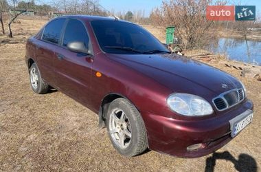 Седан Daewoo Sens 2011 в Макарові