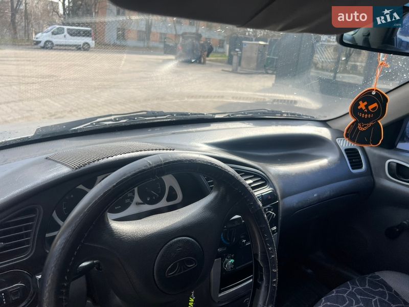 Седан Daewoo Sens 2003 в Горохові