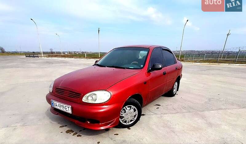 Седан Daewoo Sens 2004 в Вознесенске