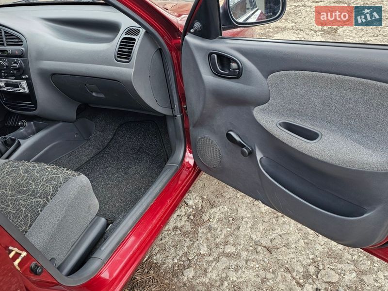 Седан Daewoo Sens 2005 в Кривом Роге