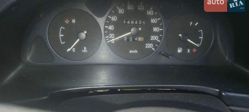 Седан Daewoo Sens 2004 в Хусті