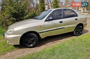 Седан Daewoo Sens 2004 в Ромнах