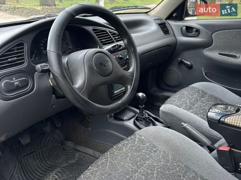 Седан Daewoo Sens 2006 в Нетішині