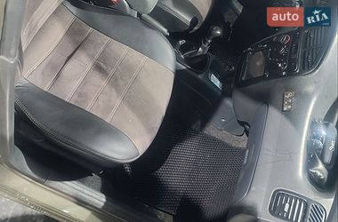 Седан Daewoo Sens 2004 в Каневе