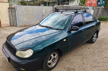 Седан Daewoo Sens 2003 в Измаиле