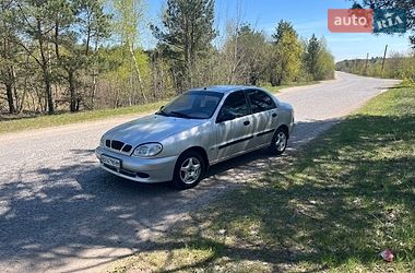 Седан Daewoo Sens 2004 в Калиновке