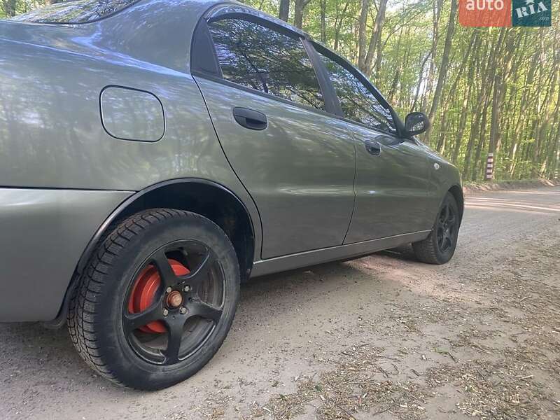 Седан Daewoo Sens 2009 в Староконстантинове