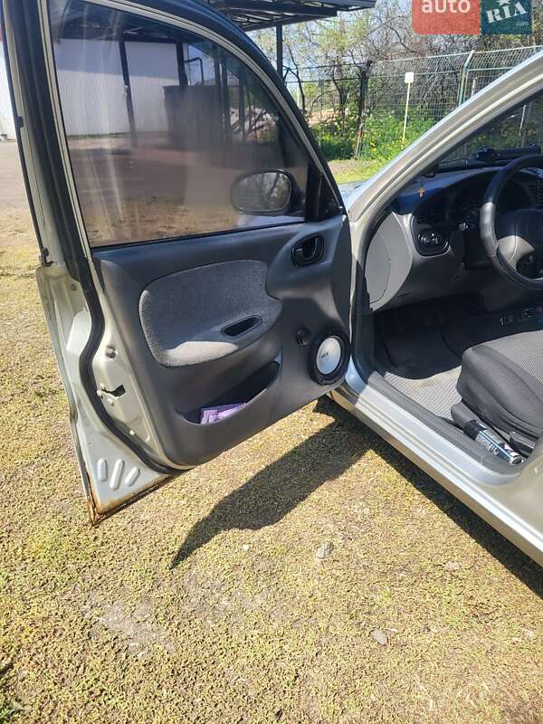 Седан Daewoo Sens 2007 в Харькове