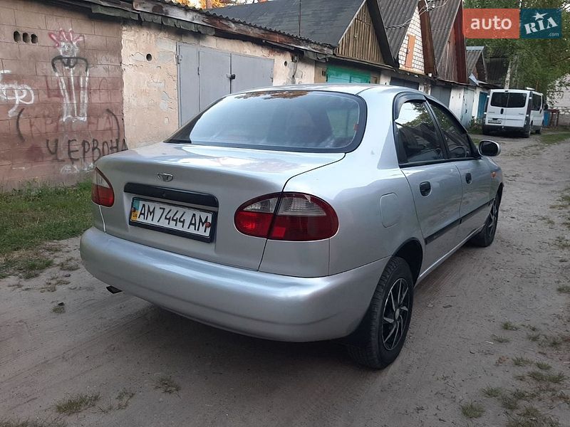 Седан Daewoo Sens 2007 в Озерному
