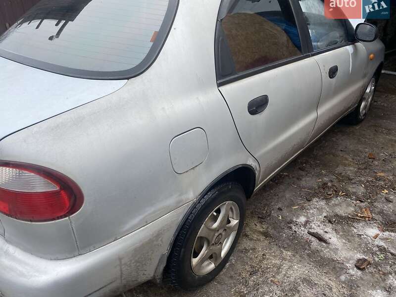 Седан Daewoo Sens 2006 в Первомайську