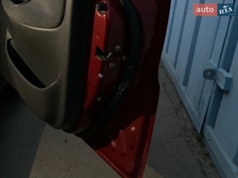 Седан Daewoo Sens 2006 в Луцьку
