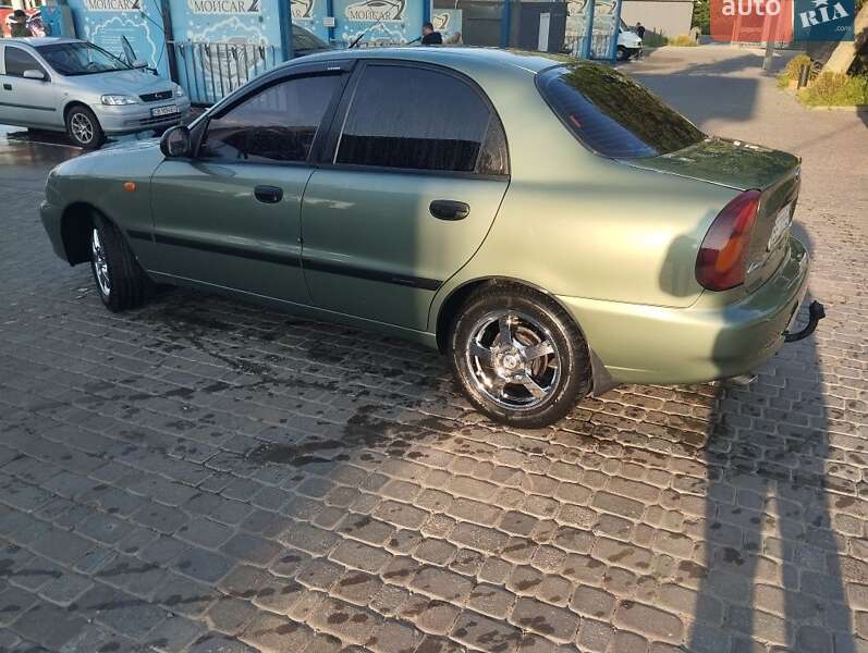 Седан Daewoo Sens 2010 в Миколаєві