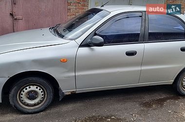 Седан Daewoo Sens 2004 в Харькове