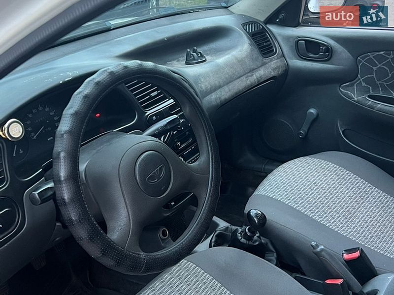 Седан Daewoo Sens 2003 в Сумах