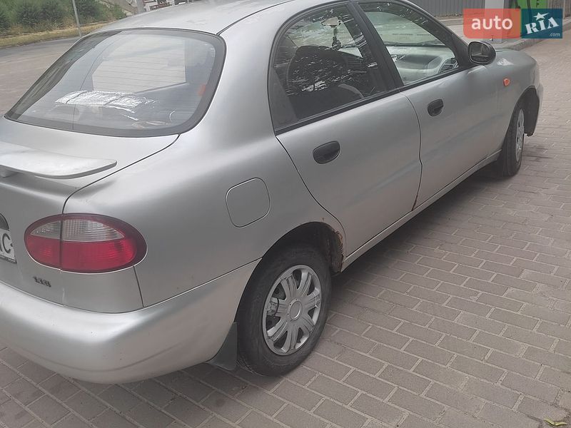 Седан Daewoo Sens 2005 в Тернополі