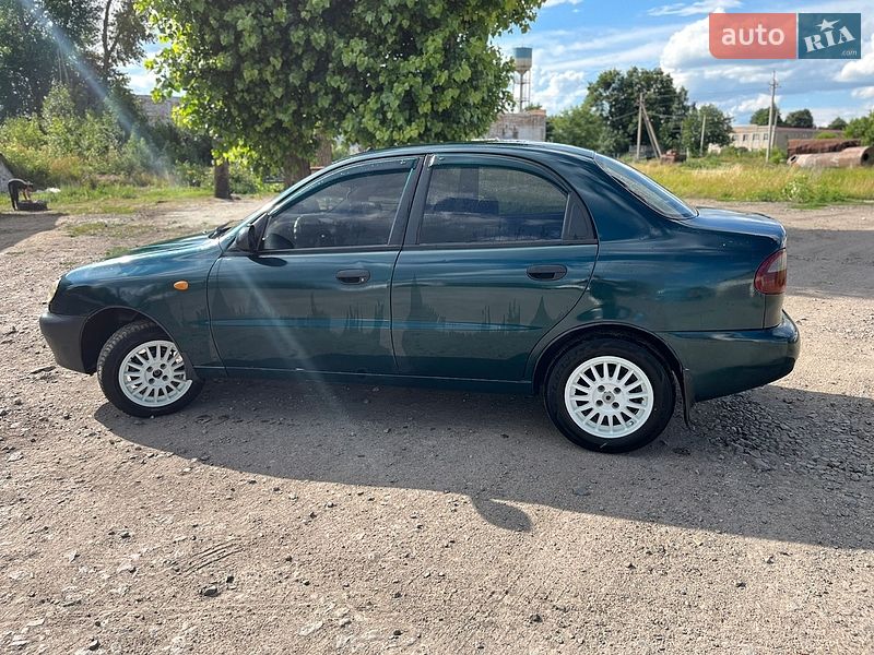 Седан Daewoo Sens 2004 в Погребище