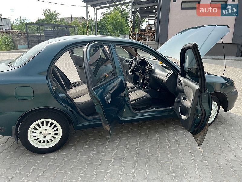 Седан Daewoo Sens 2004 в Погребище