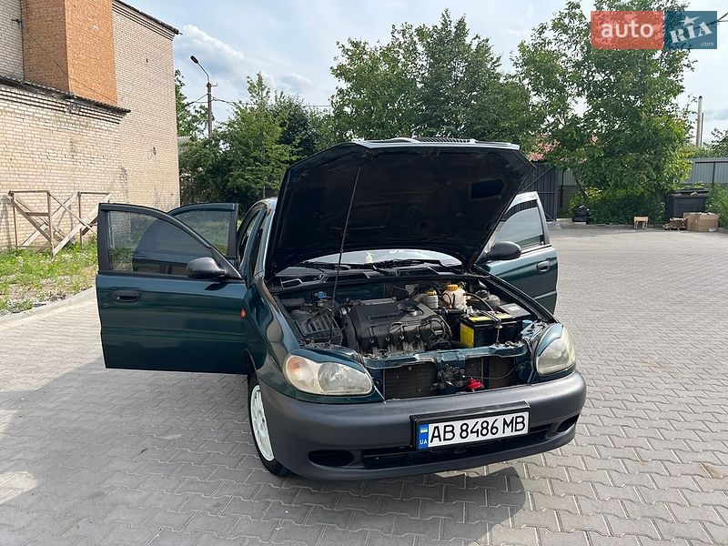 Седан Daewoo Sens 2004 в Погребище