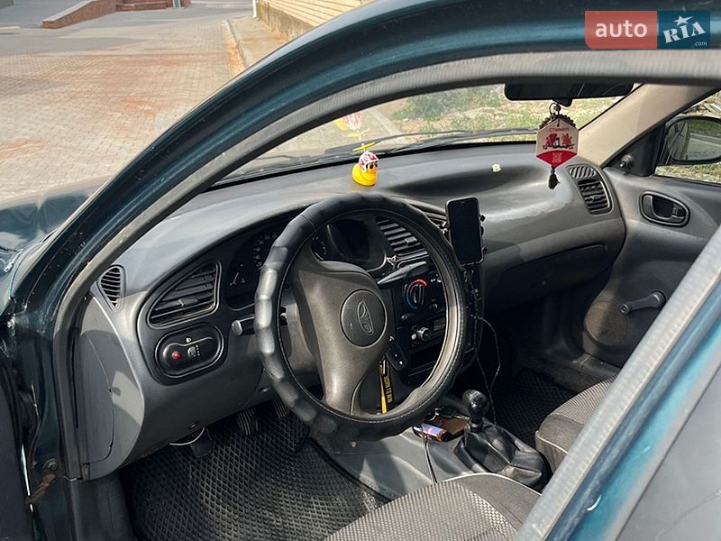 Седан Daewoo Sens 2004 в Погребище