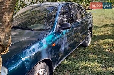 Седан Daewoo Sens 2004 в Бучачі