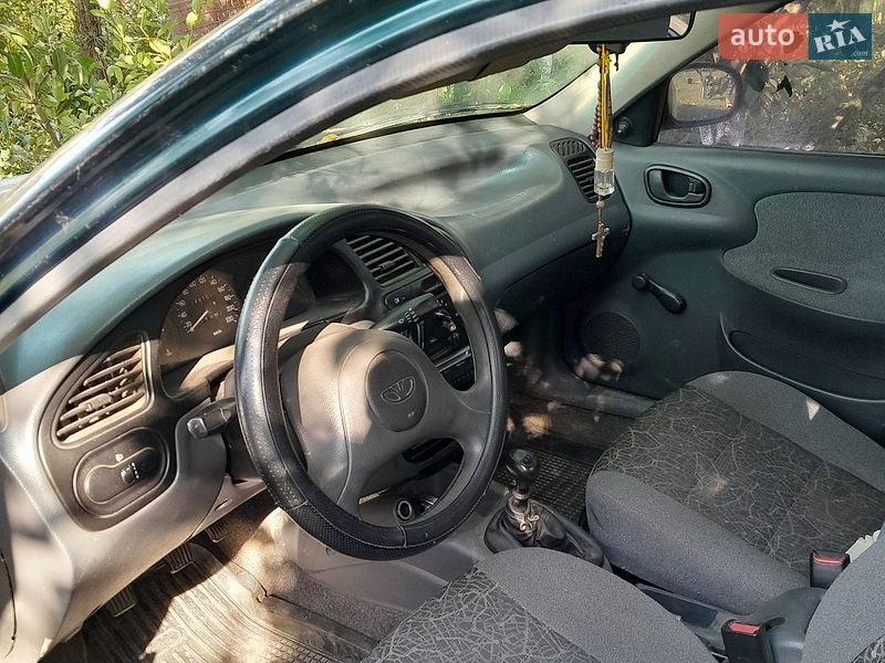 Седан Daewoo Sens 2004 в Бучачі