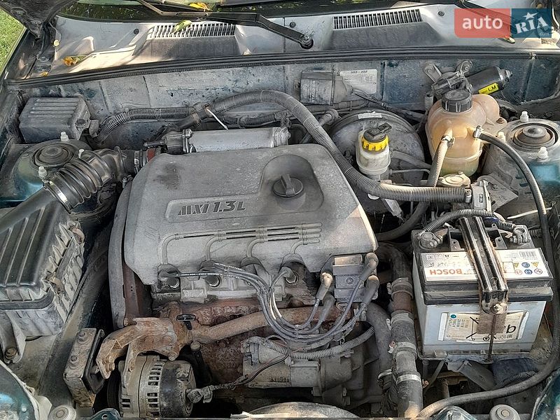 Седан Daewoo Sens 2004 в Бучачі