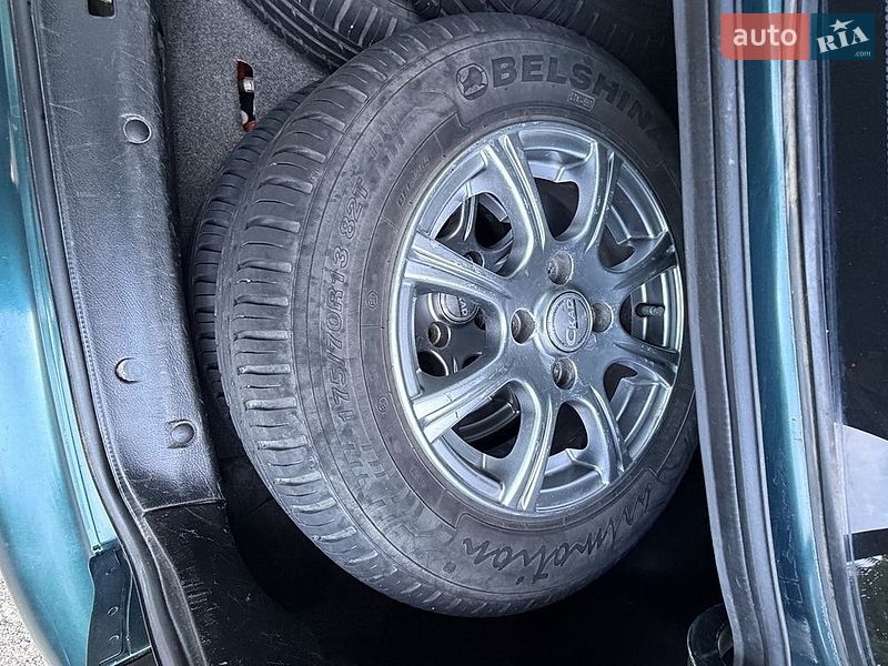 Седан Daewoo Sens 2004 в Одессе