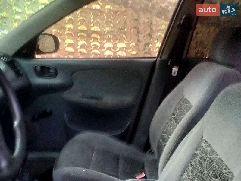 Седан Daewoo Sens 2006 в Десне