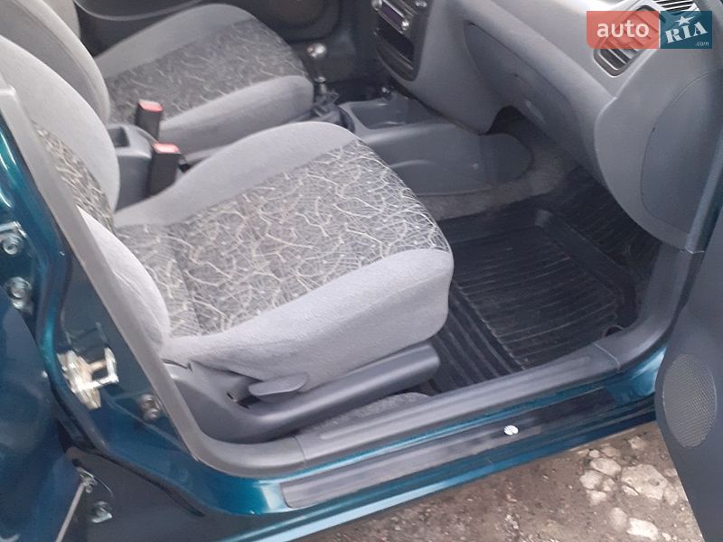 Седан Daewoo Sens 2006 в Лубнах