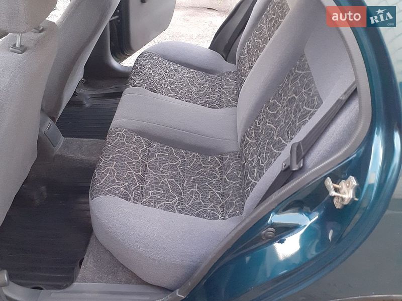 Седан Daewoo Sens 2006 в Лубнах