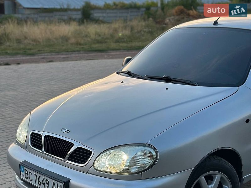 Седан Daewoo Sens 2005 в Жовкве