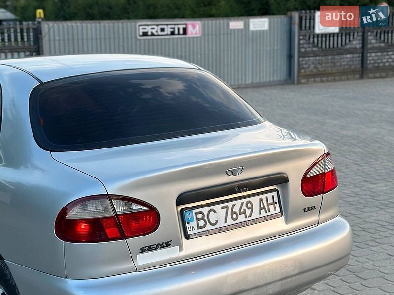 Седан Daewoo Sens 2005 в Жовкве