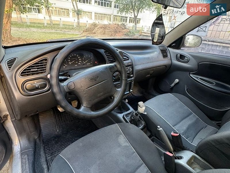 Седан Daewoo Sens 2004 в Киеве
