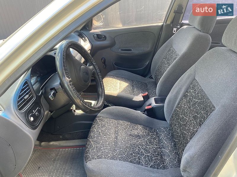 Седан Daewoo Sens 2006 в Кобеляках