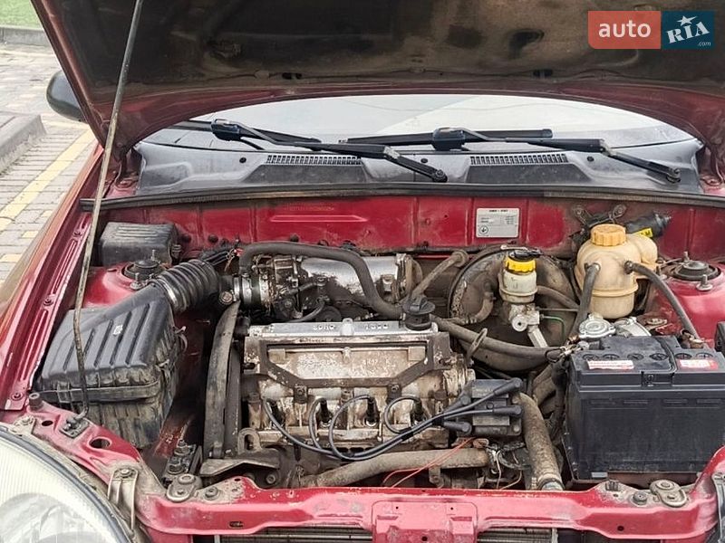 Седан Daewoo Sens 2005 в Коломиї